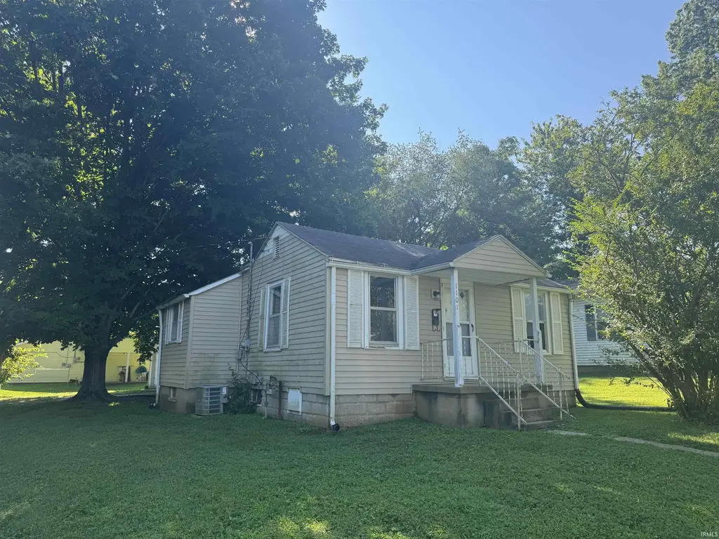1101 S Dunn Street, Bloomington