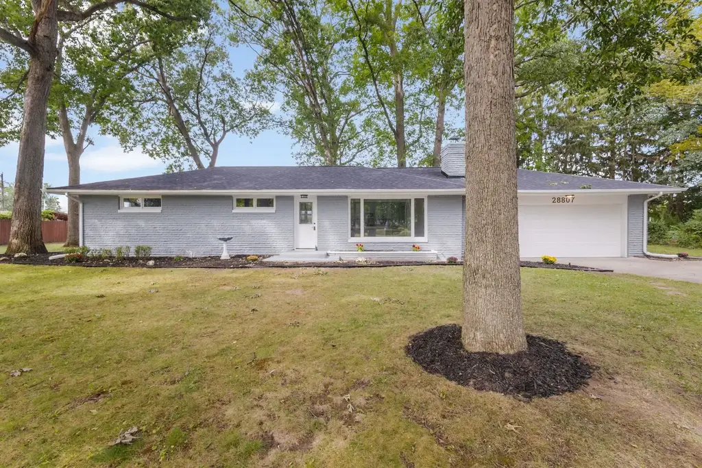 28807 Oakwood Street, Elkhart