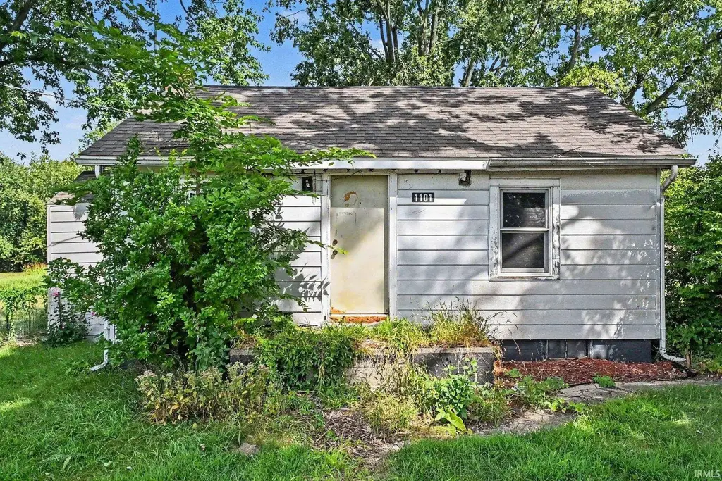1101 W Wilden Avenue, Goshen