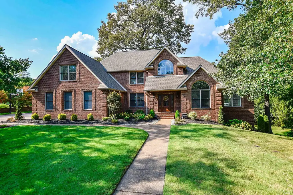 300 Beringer Drive, Evansville