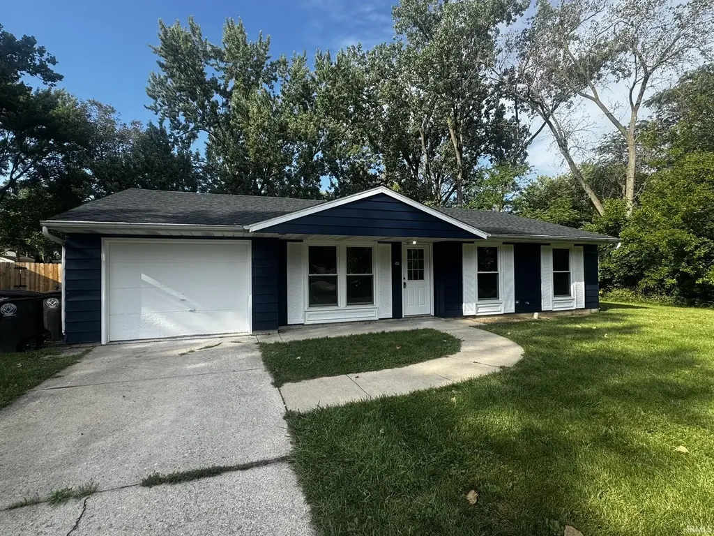 5411 Monarch Drive, Fort Wayne