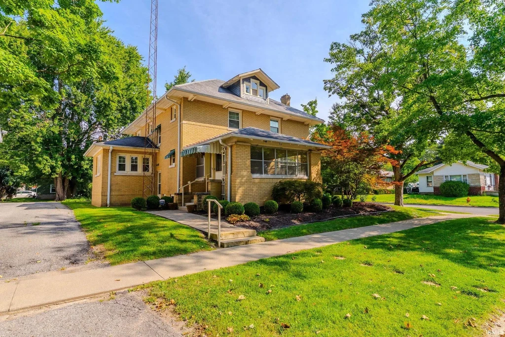 410 E 3rd Street, North Manchester
