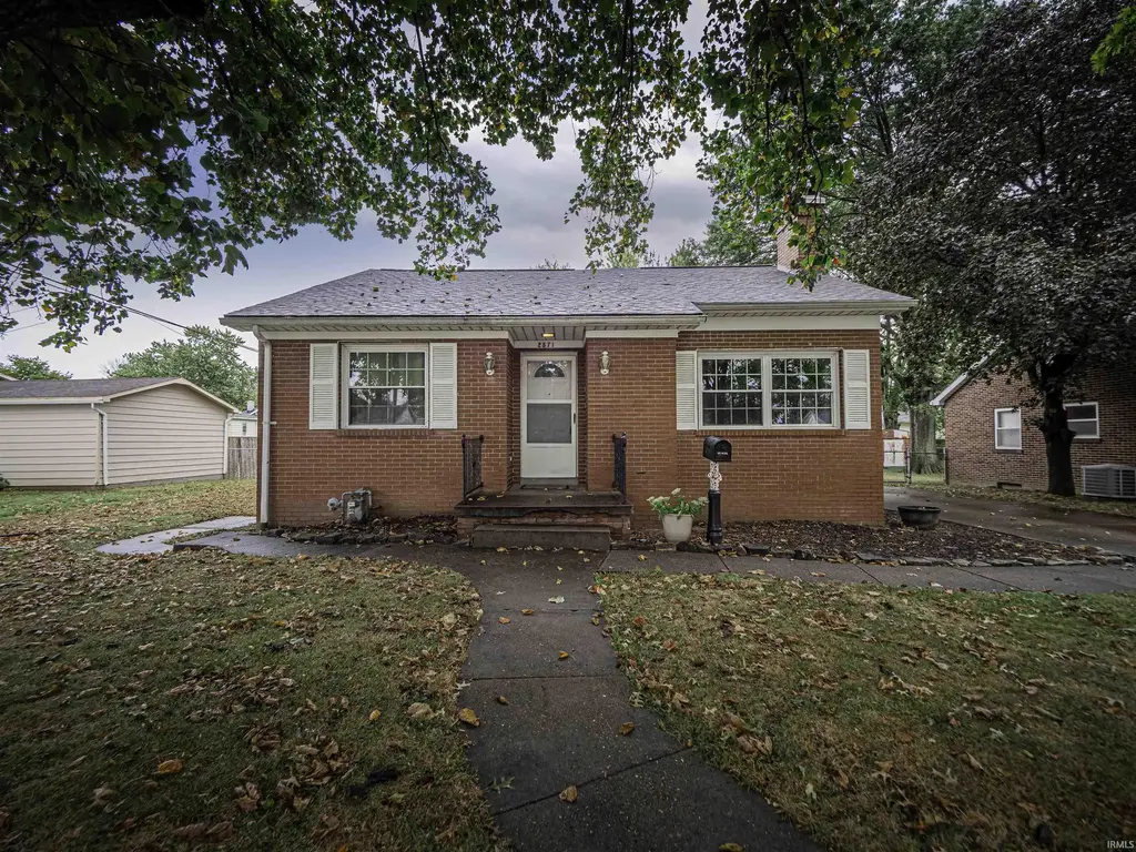 2571 N Evans Avenue, Evansville