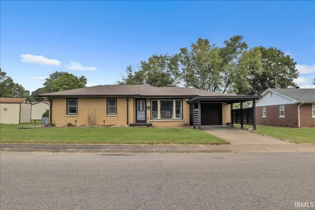 823 E Sherman Street, Mount Vernon