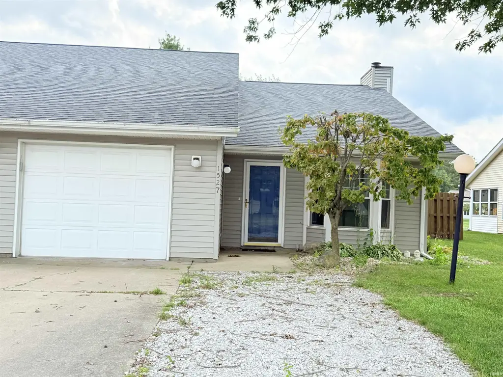 1527 W 31st Street, Marion