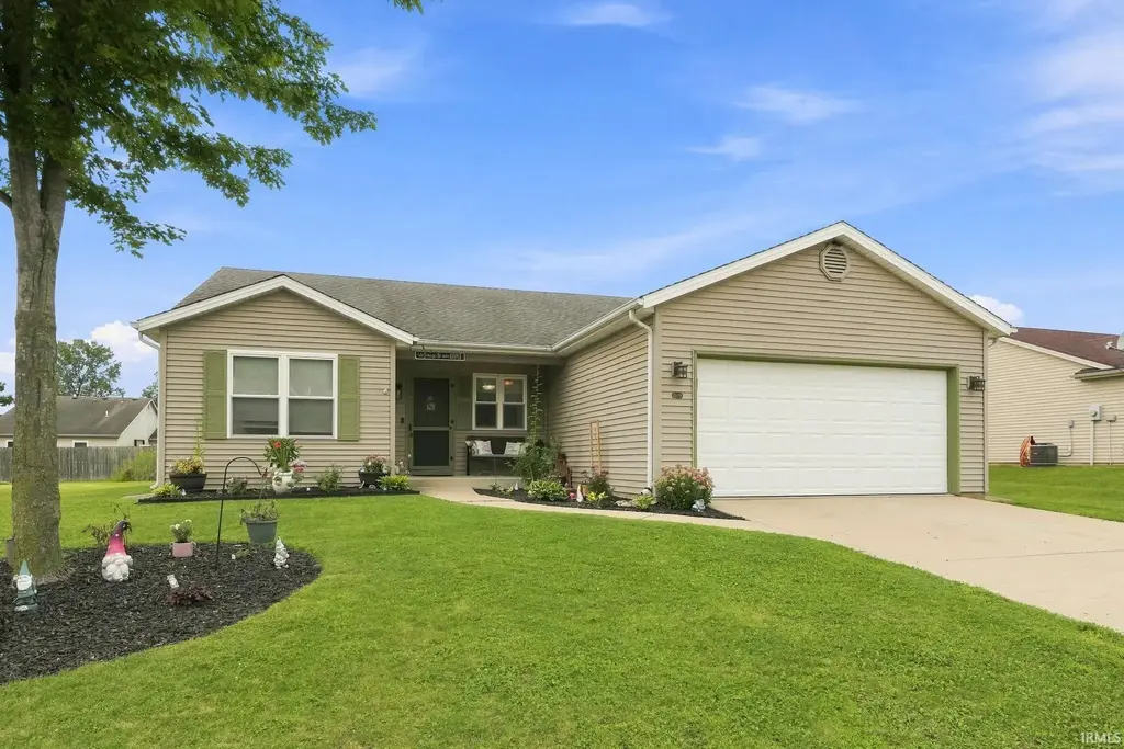 509 Kathryns Court, Kendallville