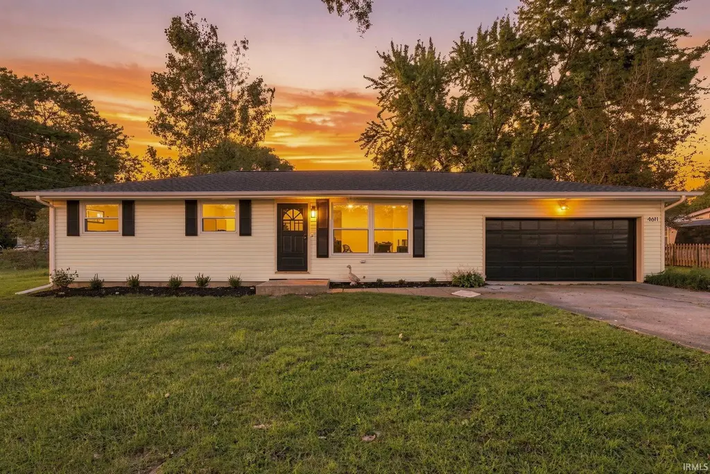 4611 Parkerdale Drive, Fort Wayne