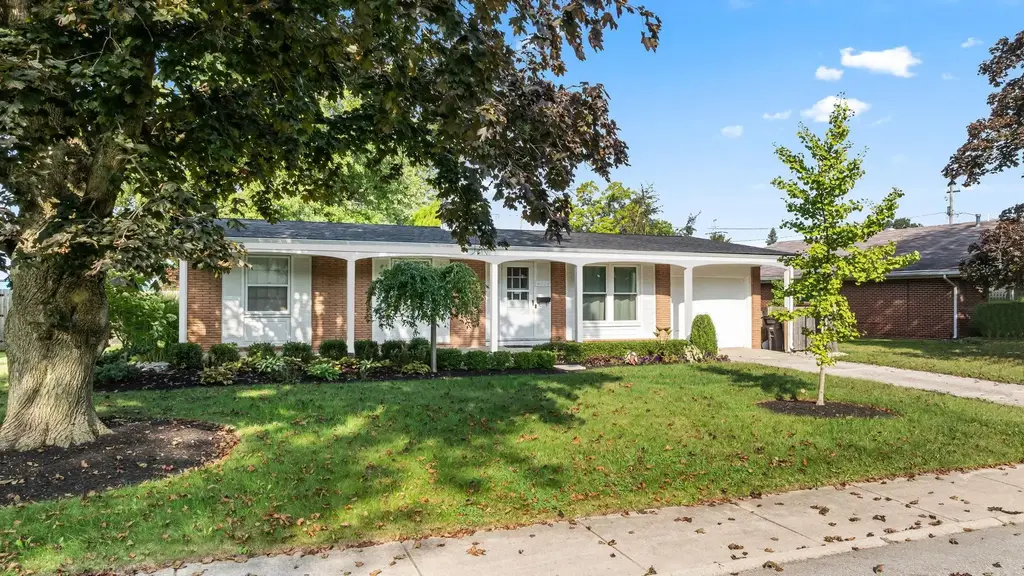 4024 Mound Pass, Fort Wayne