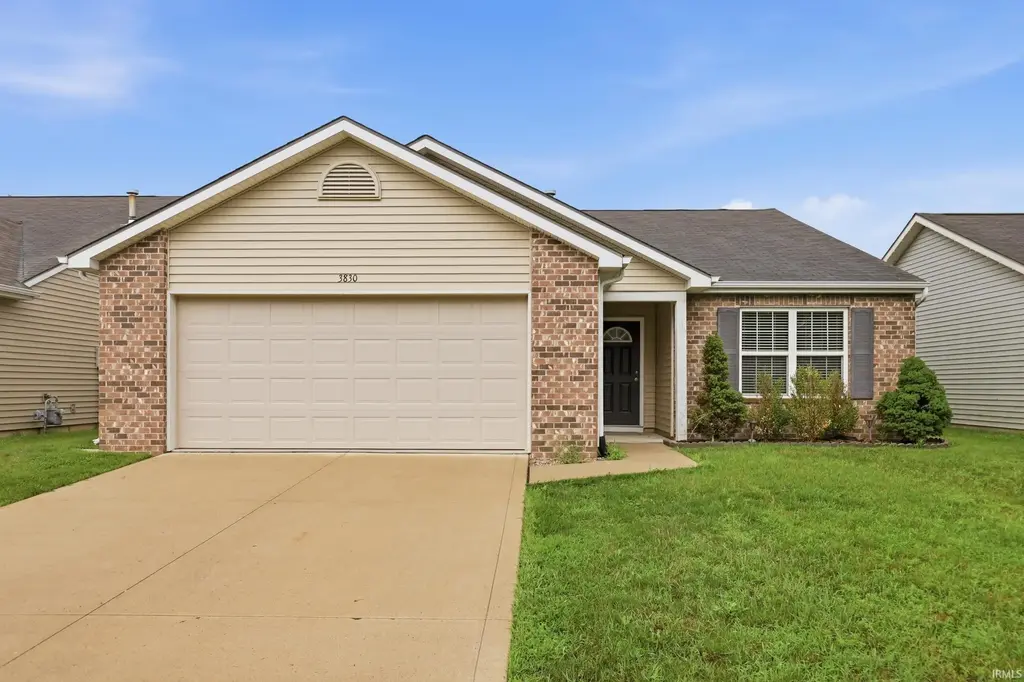 3830 Stanton Hall Parkway, Fort Wayne