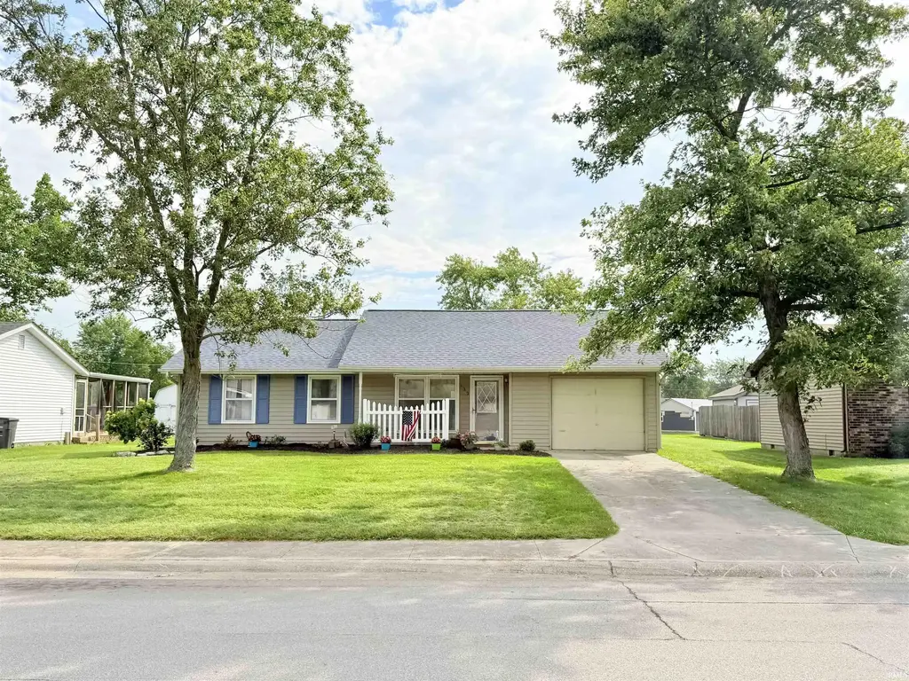 122 Selkirk Lane, Decatur
