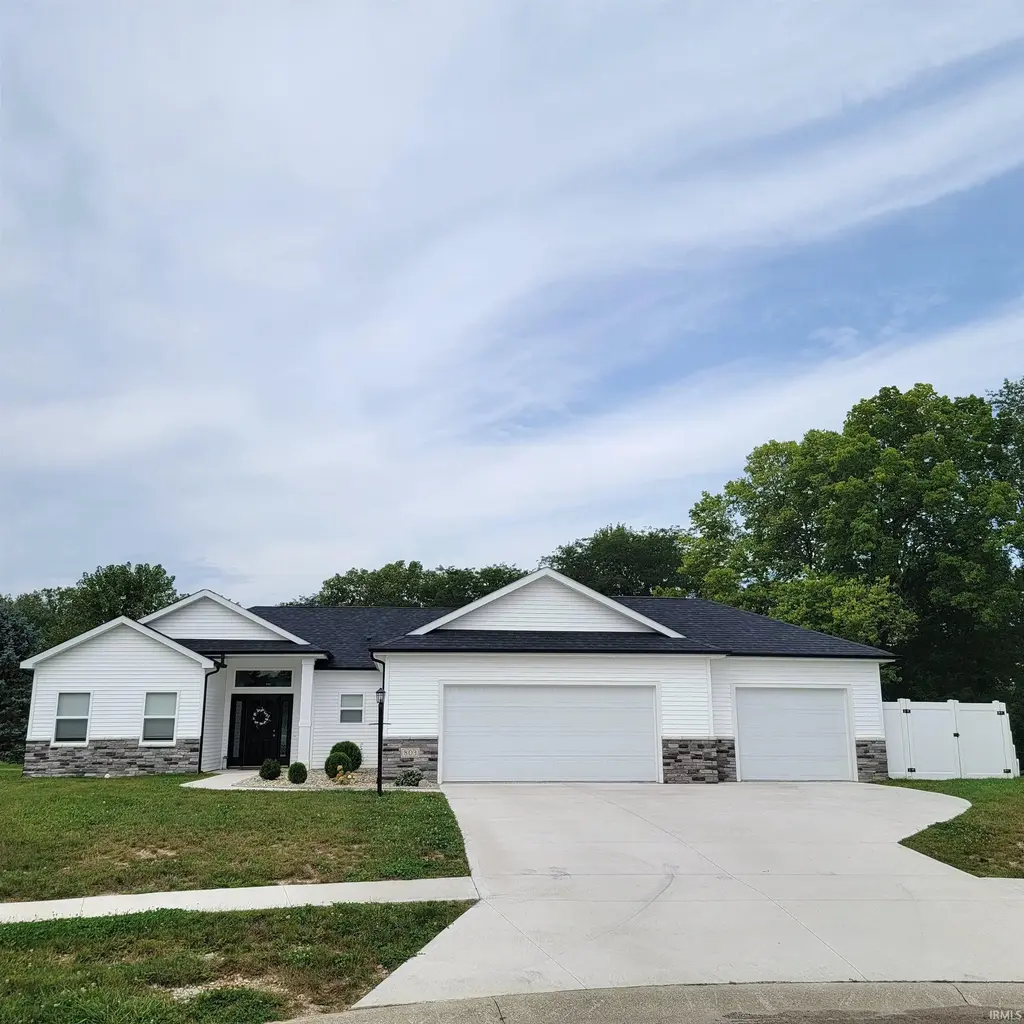 803 S Willow Cove, South Whitley