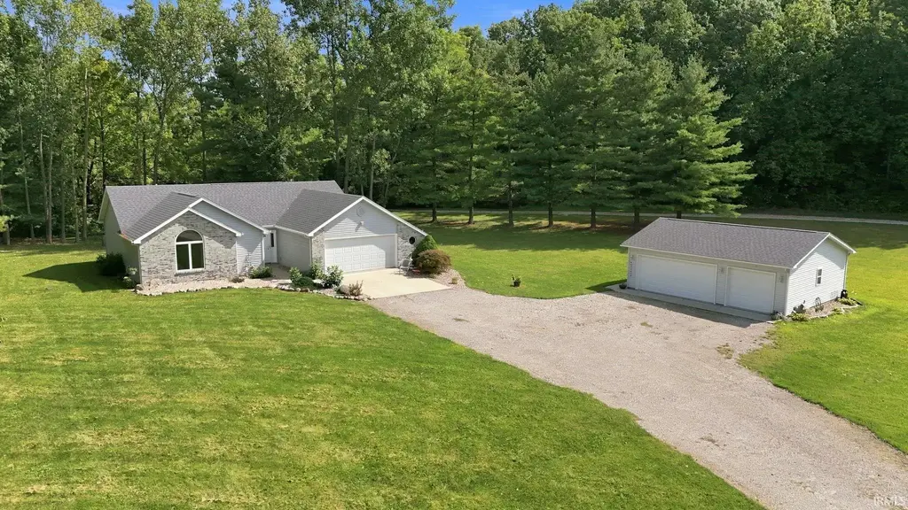 1491 E Us 33-57 Highway, Churubusco