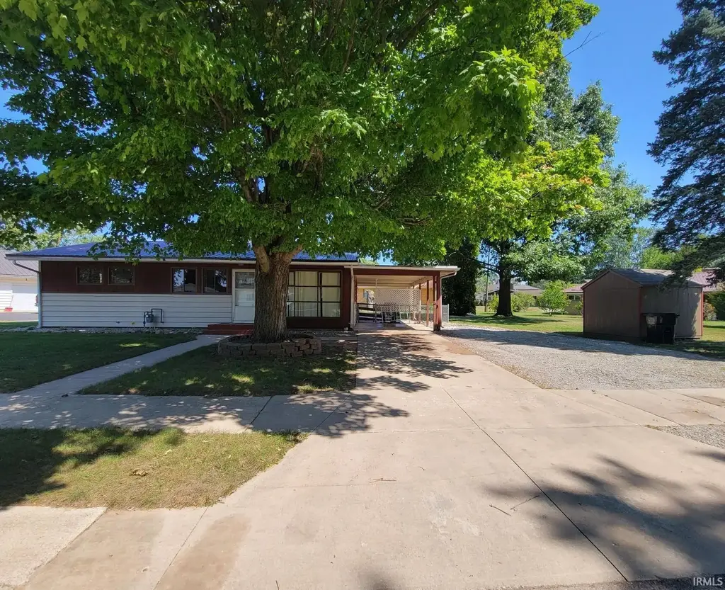1603 Sunset Court, Rochester