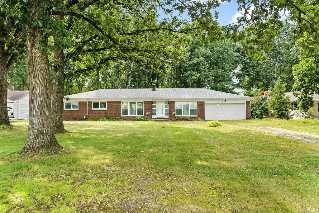 827 W Ludwig Road, Fort Wayne