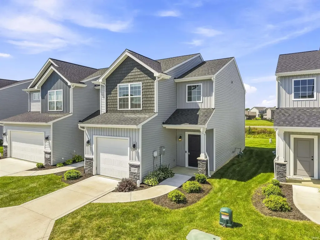 1107 N West Hamilton Road, Fort Wayne