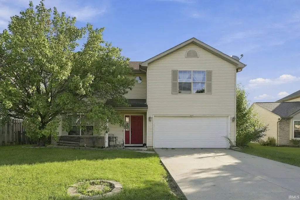 9705 Founders Way, Fort Wayne