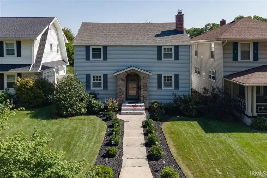 1361 Poplar Street, Huntington