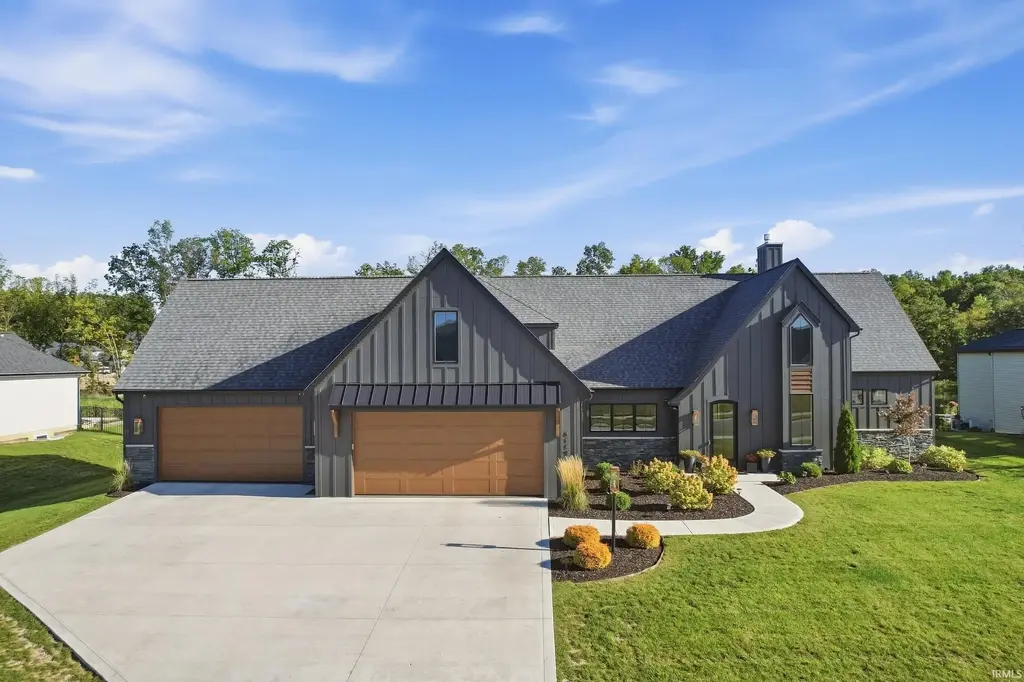6119 Arvada Way, Fort Wayne