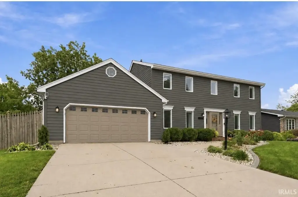 7832 Hidden Hills Place, Fort Wayne