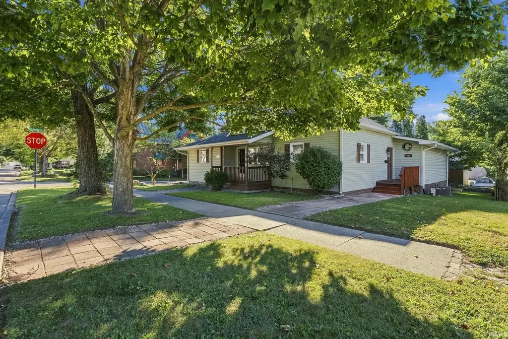 803 W Tipton Street, Huntington