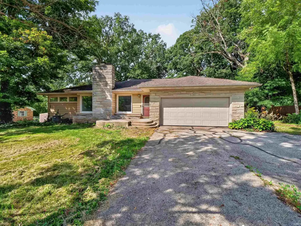 3416 Sun Valley Drive, Fort Wayne