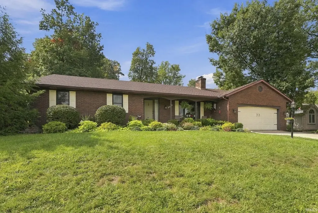 5225 Bedrock Court, Fort Wayne