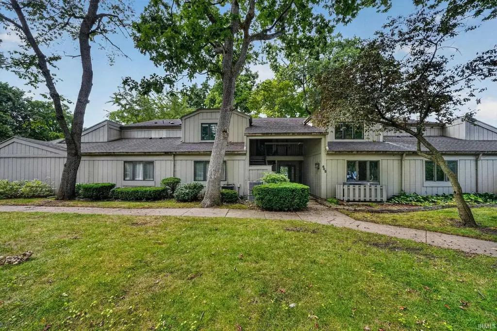 605 E Vistula Terrace 3, Mishawaka