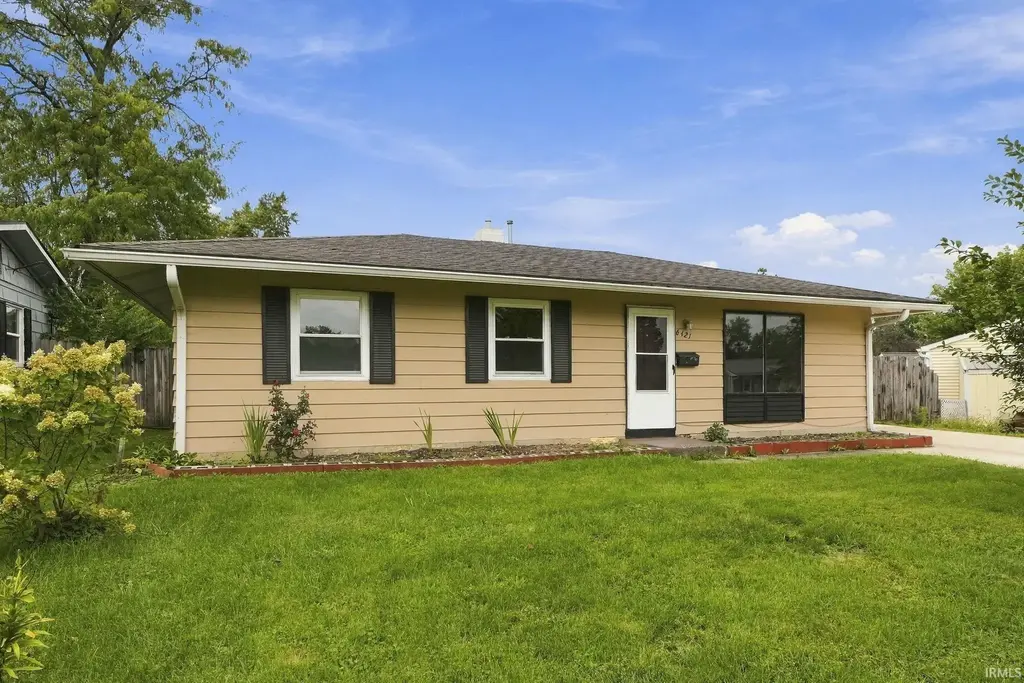 6421 Baytree Drive, Fort Wayne
