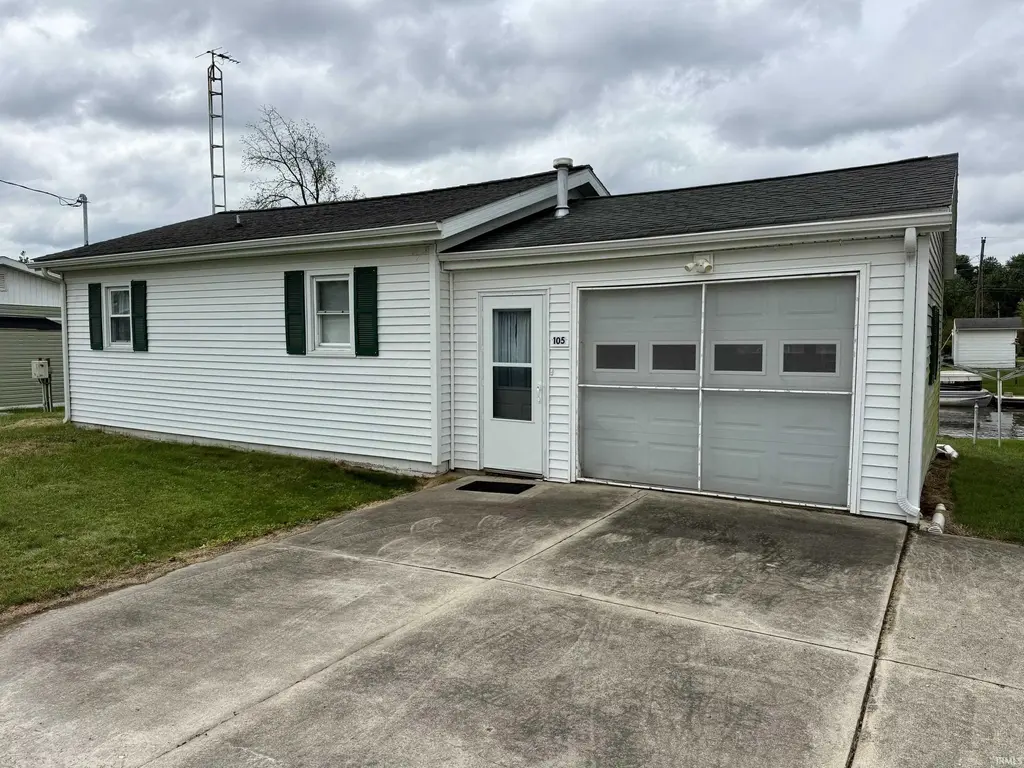 105 Ems B5 Lane, Leesburg