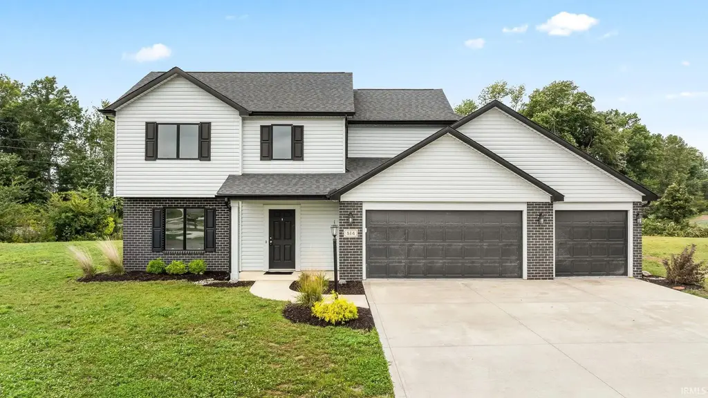 814 Lagonda Trail, Fort Wayne