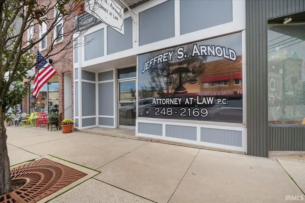 209 W Van Buren Street, Columbia City