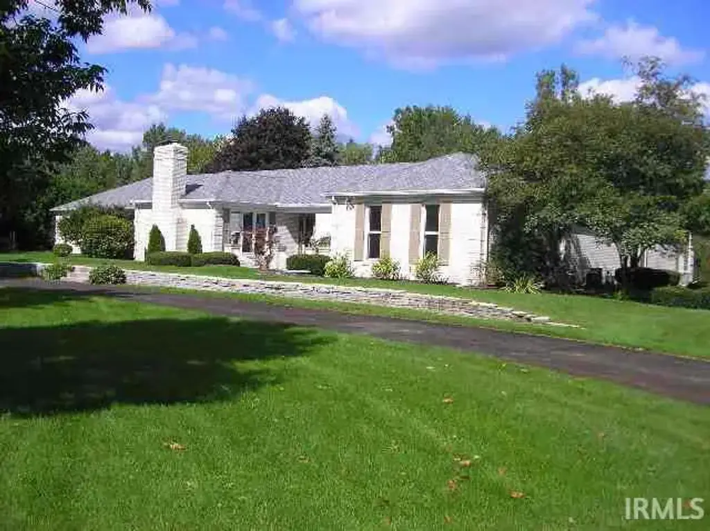 1704 Brookwood Dr., Elkhart
