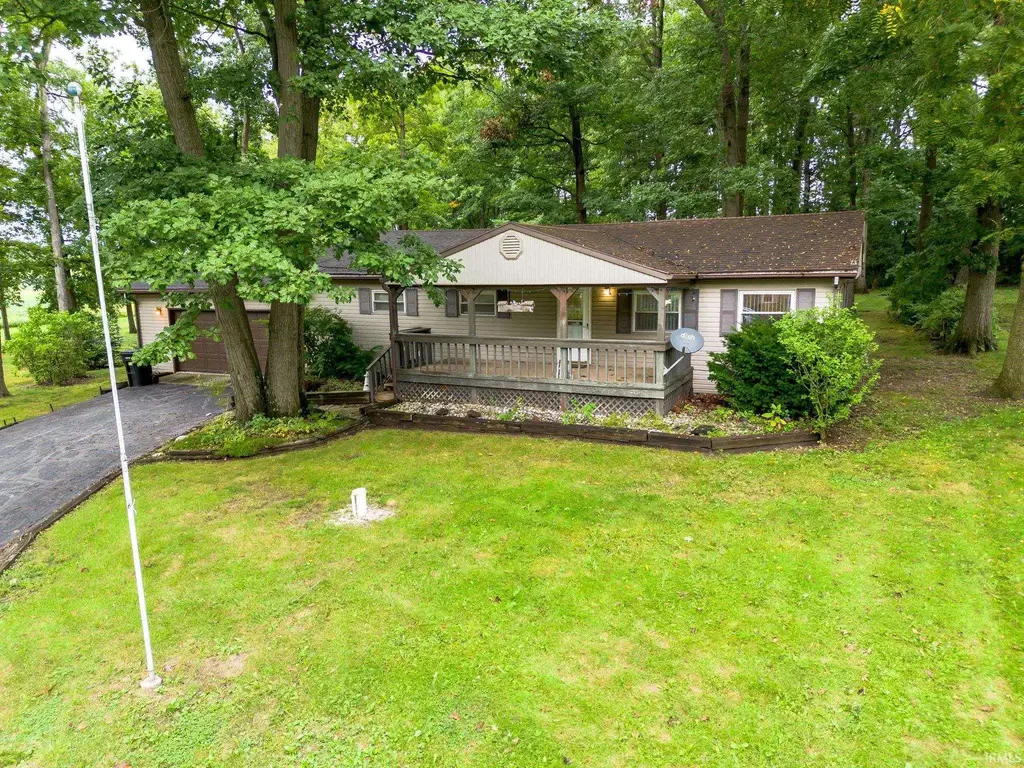 1590 S 600 E Road, Columbia City