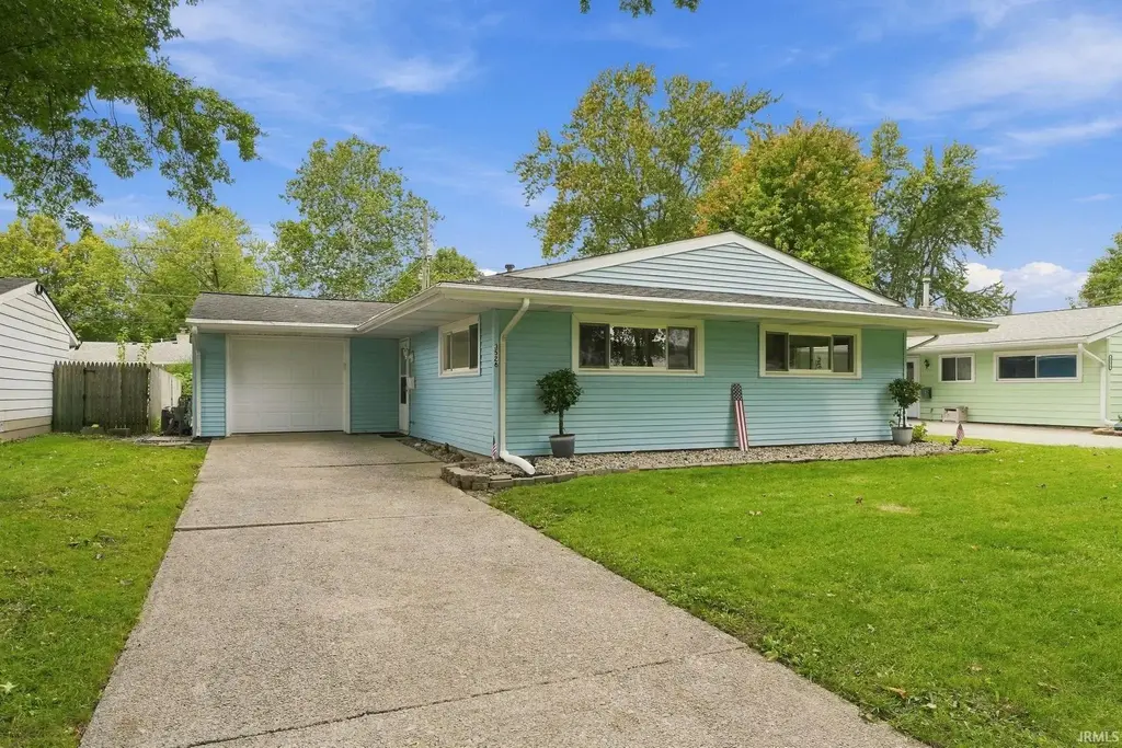 3526 Owaissa Way, Fort Wayne