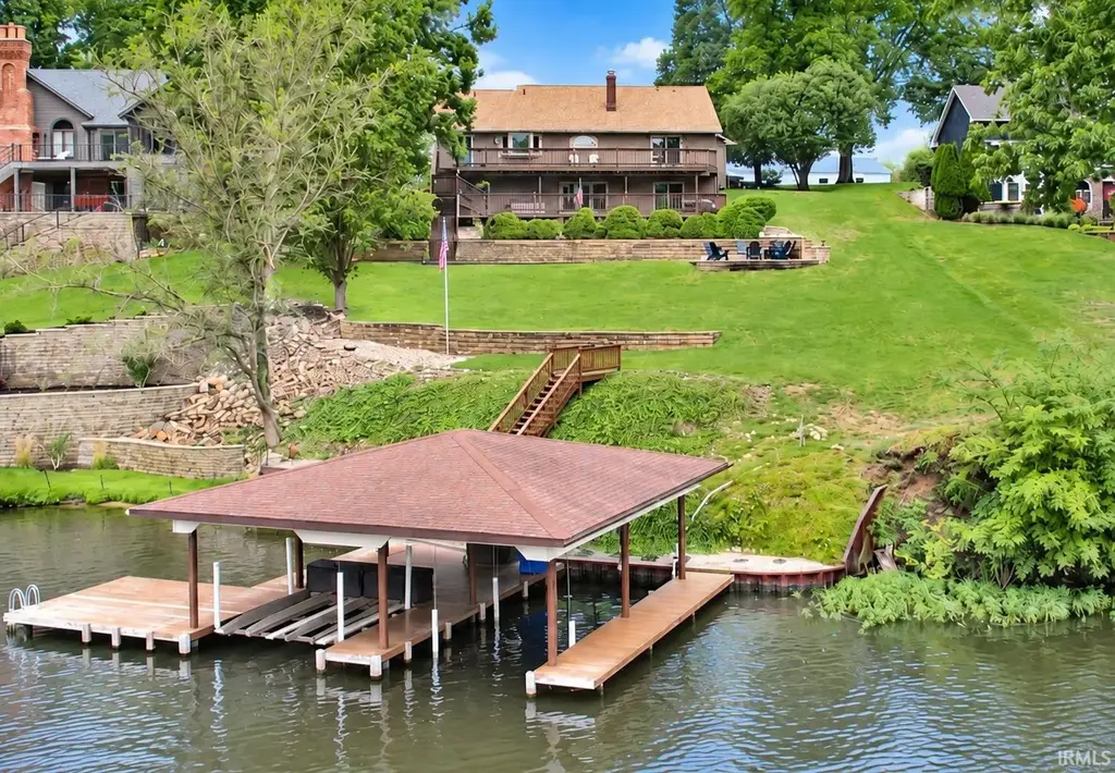 618 Beechwood Drive, Monticello