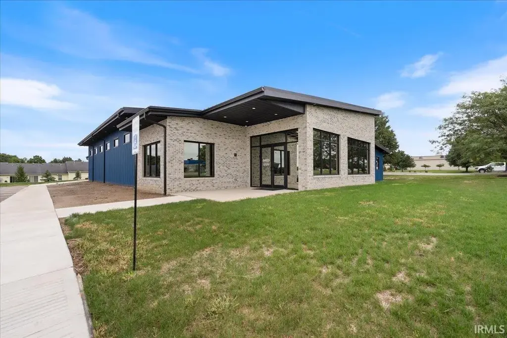 550 W Connexion Way, Columbia City