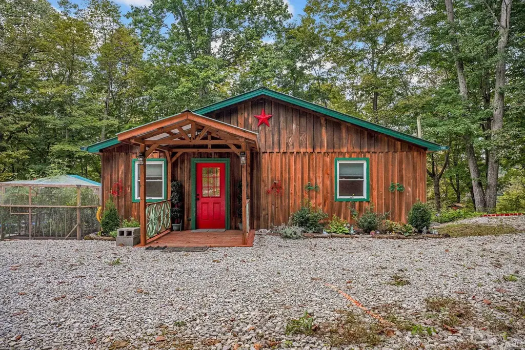 18498 Riviera Lane, Shoals
