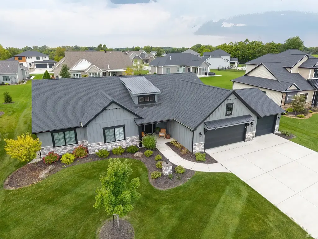 12953 Passerine Boulevard, Fort Wayne