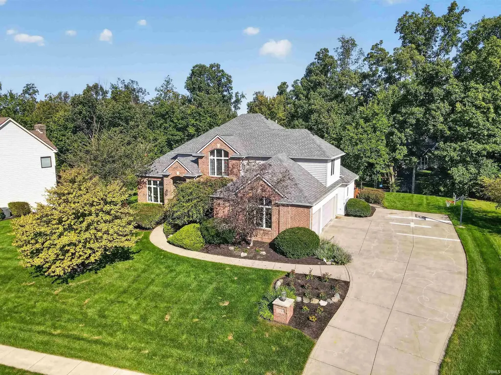 7730 Inverness Glens Drive, Fort Wayne