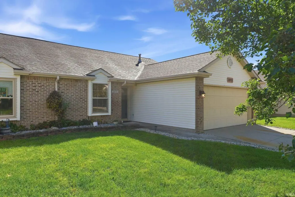 3975 Cobblestone Cove, New Haven