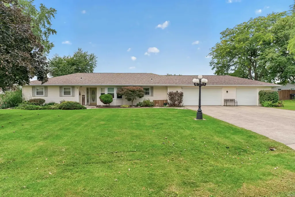 3505 Cardinal Lane, Fort Wayne