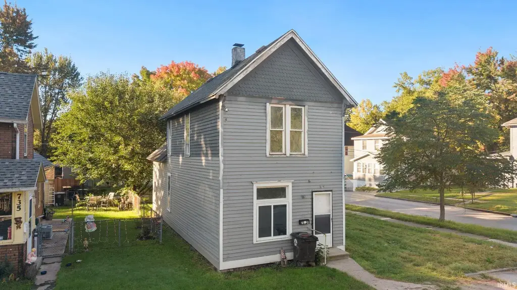 739 Poplar Street, Fort Wayne