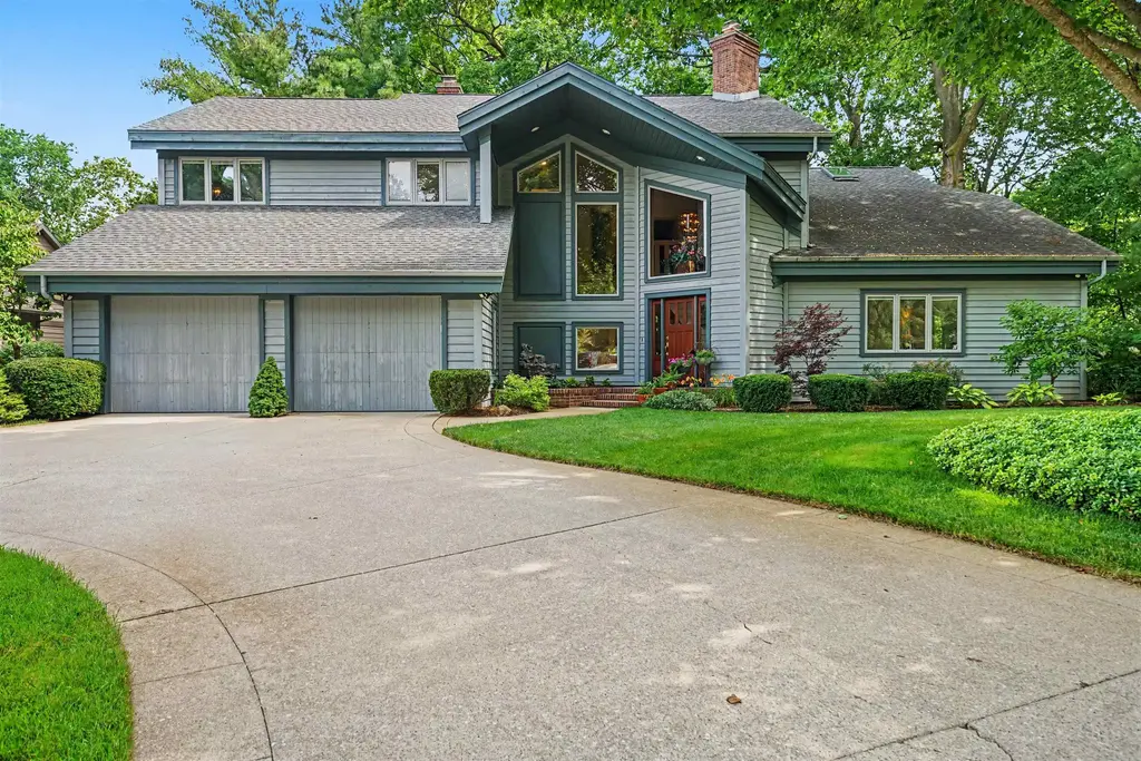 23669 E Wilshire Boulevard, Elkhart