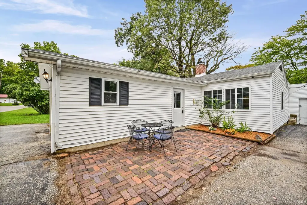6859 N 1225 W, Monticello