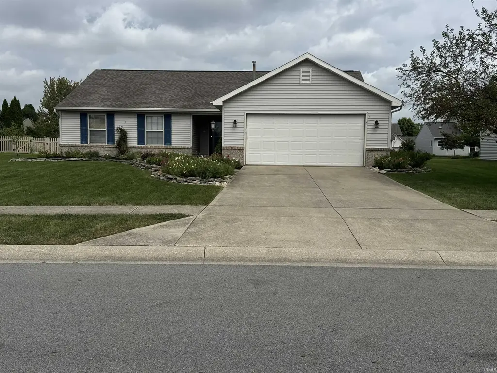 10820 Lake Shasta Ct Court, Fort Wayne