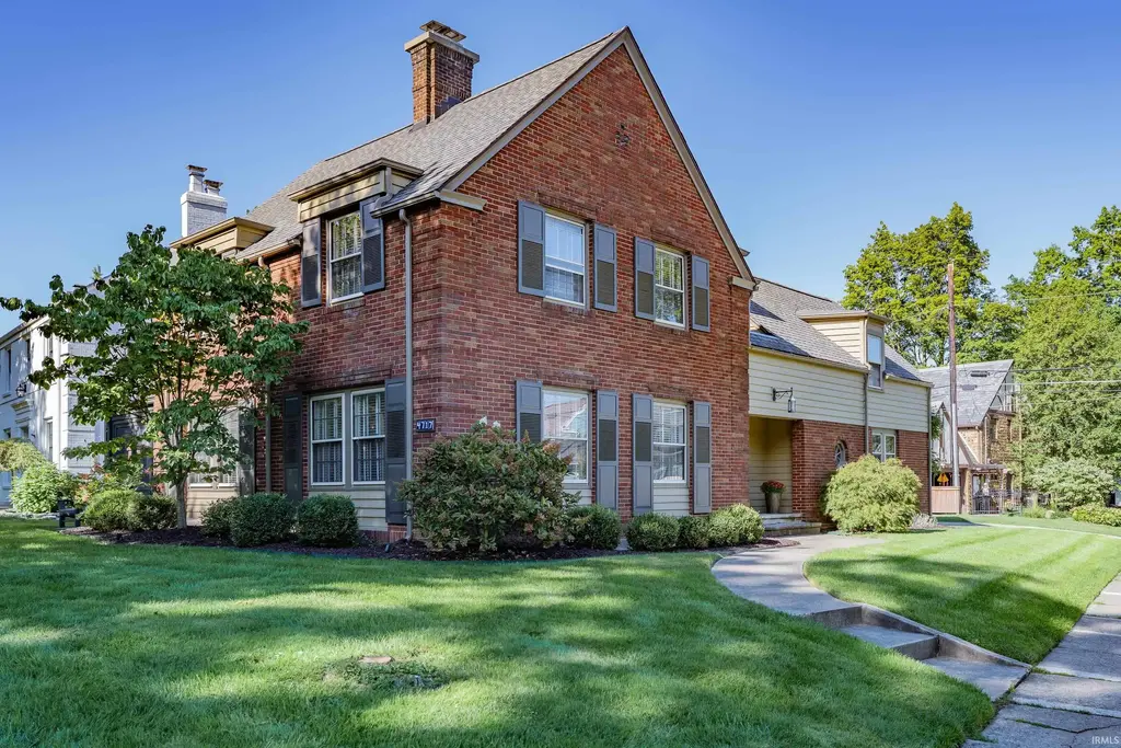 4717 Old Mill Road, Fort Wayne