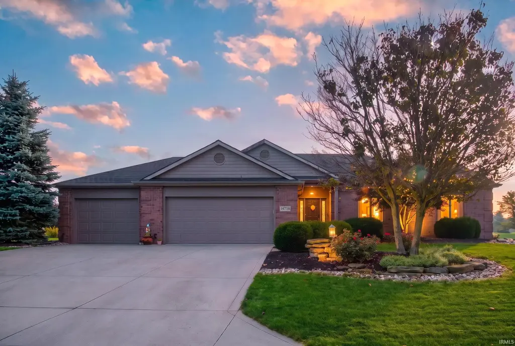 14718 Greystone Court, Leo