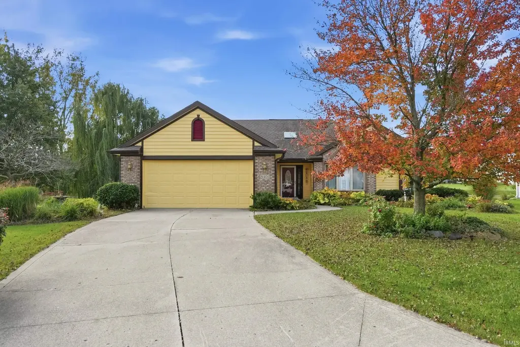 8401 Pember Brook Drive, Fort Wayne Property Listing: MLS® #202642952