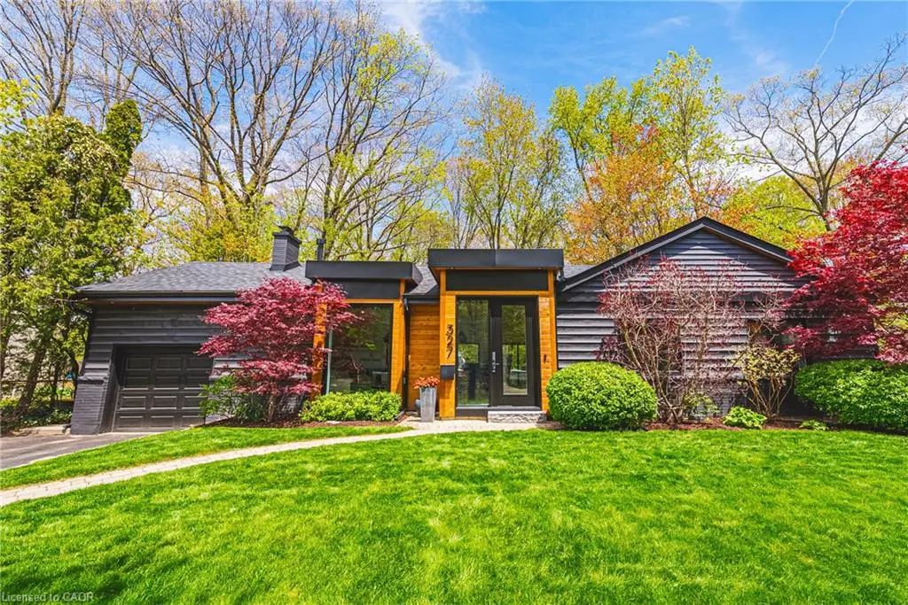 327 Goodram Drive, Burlington
