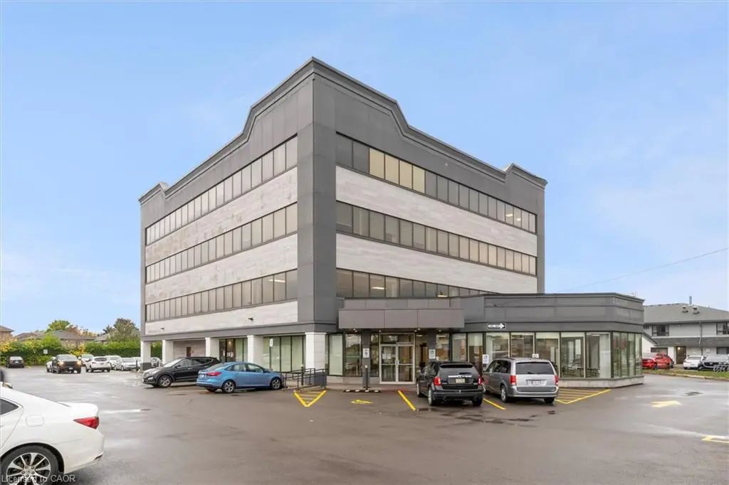 163 Centennial Parkway N 302, Hamilton